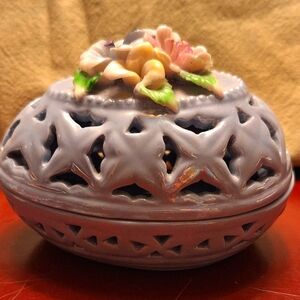 Lusterware vintage egg trinket box